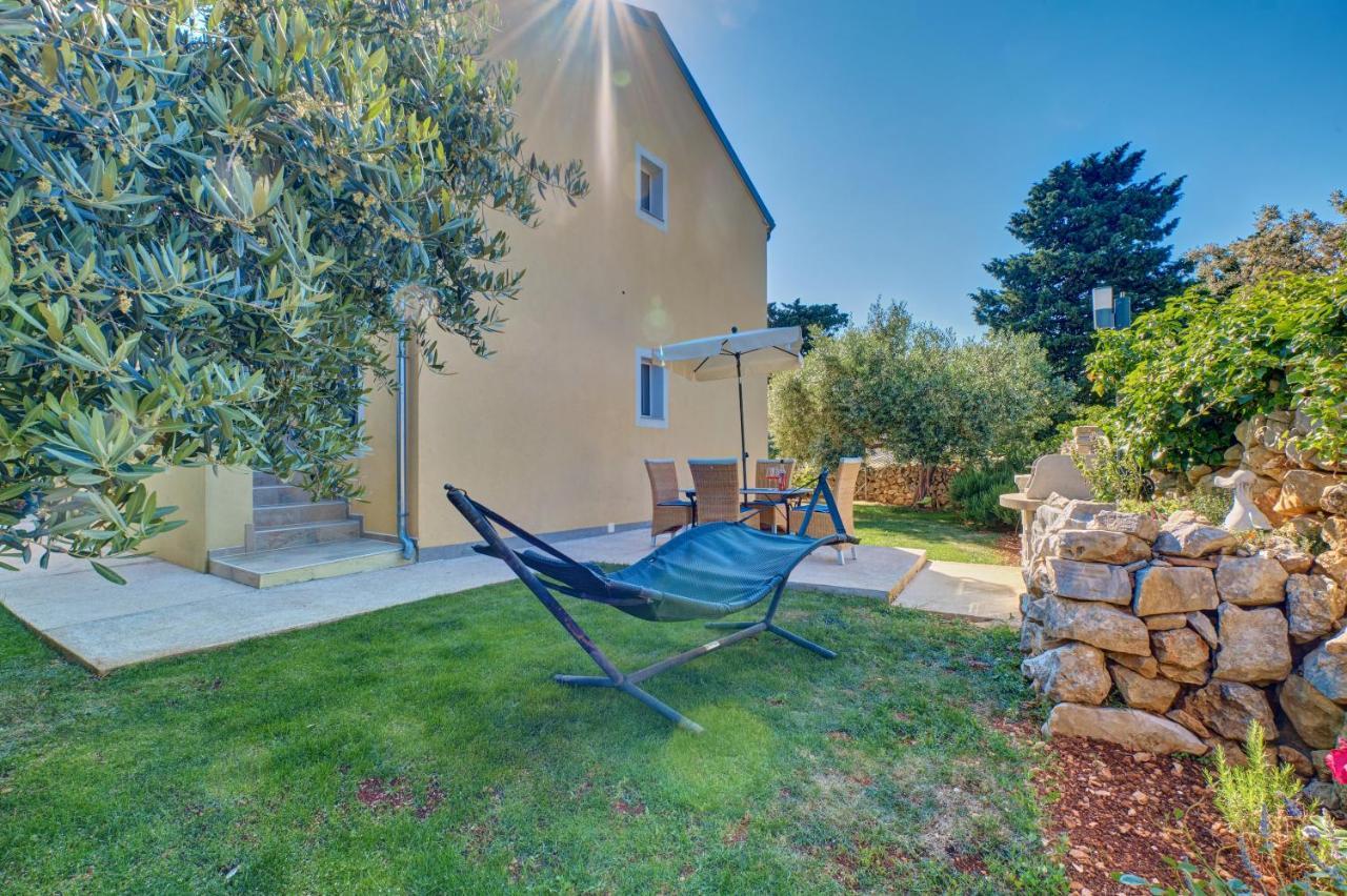 Apartment Tena Veli Lošinj Dış mekan fotoğraf